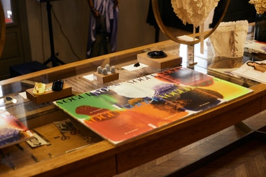 Vogue CS a Red Salon Concept Store zvou na pop-up Identita