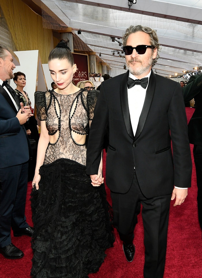 Rooney Mara a Joaquin Phoenix v obleku Stella McCartney na udílení Oscarů, 2020          Autor: Getty Images