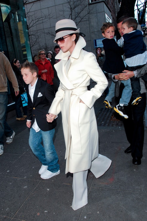 Brooklyn Beckham, Victoria Beckham, Romeo Beckham, David Beckham a Cruz Beckham, 2008