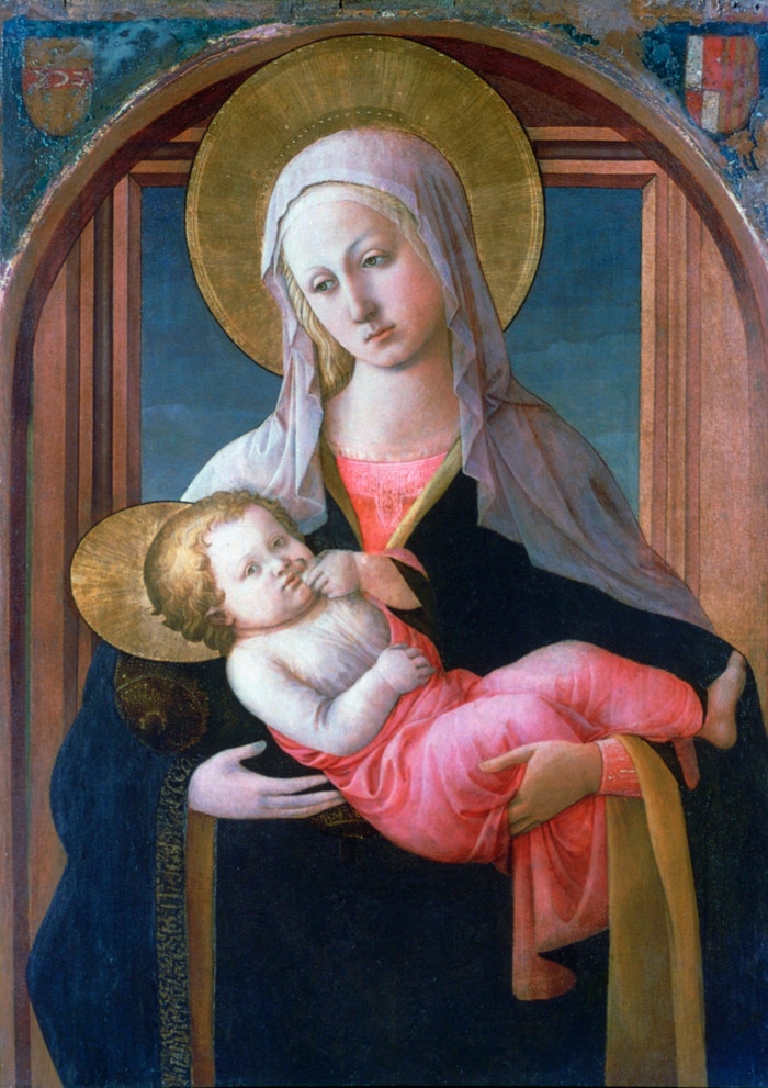 Madona, 1450-1460 Filippino Lippi. Madona má na sobě typický modrý plášť, Ježíšek červené roucho.