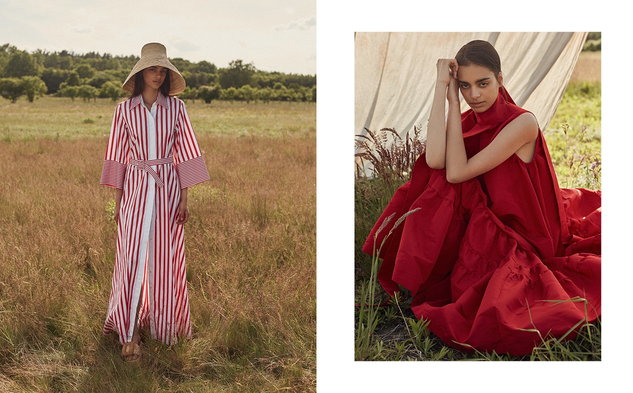 Vlevo: šaty, Sara Battaglia; čepice, Jacquemus, prodává Mytheresa; boty, BOY.  Vpravo: Šaty, Rochas.