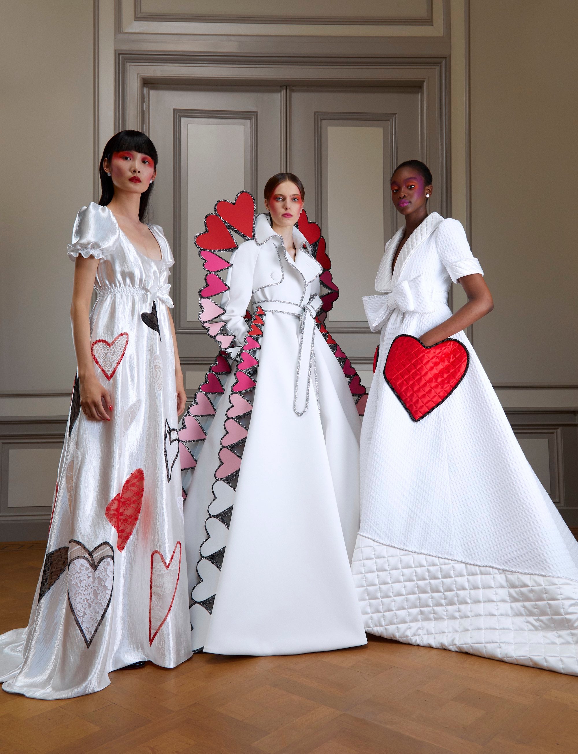 Viktor & Rolf Haute Couture podzim - zima 2020/2021      Autor: Casper Kofi