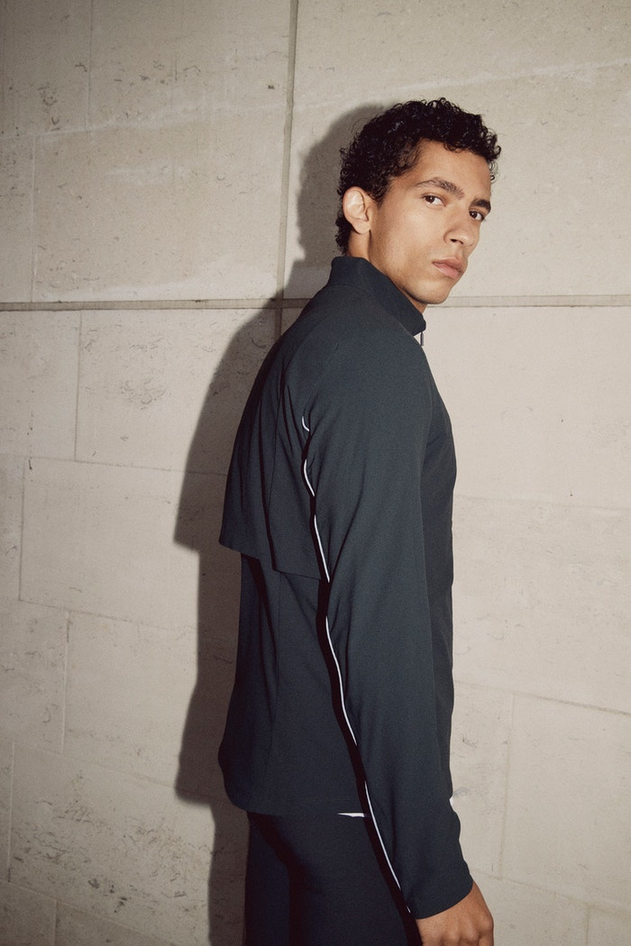 COS Active for MEN Autor: Chris Rhodes