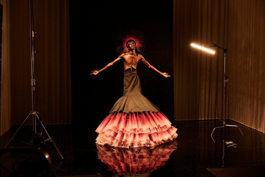 Harris Reed Demi-Couture