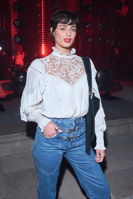 Taylor Hill na přehlídce podzim - zima 2025/2026, ISABEL MARANT