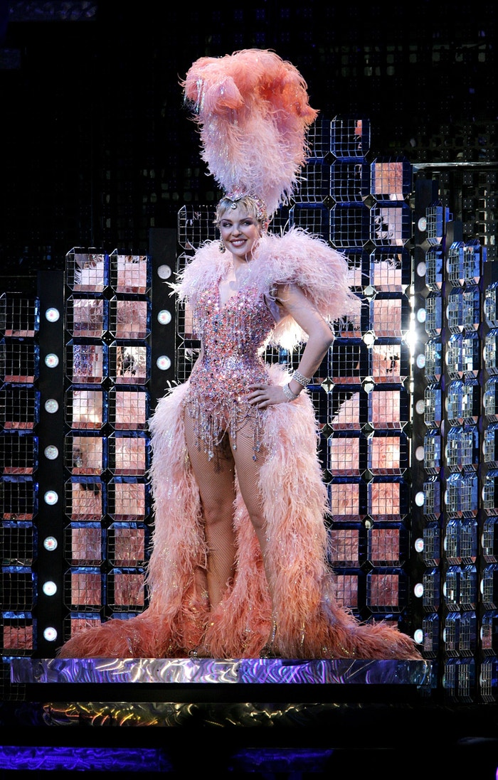 Vzhledem ke své nemoci (zpěvačka prodělala rakovinu prsu) bylo turné Showgirl přerušeno. Comeback v roce 2006 byl přijat s obrovskými ovacemi. Autor: Getty Images