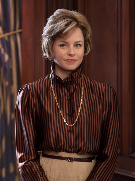 Elizabeth Banks jako Jill Ruckelshaus