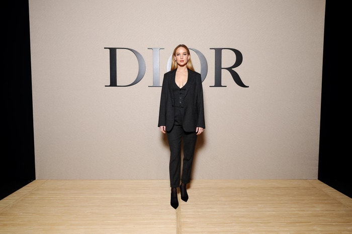 Jennifer Lawrence na přehlídce Dior podzim-zima 2024