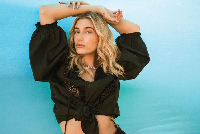 Hailey Bieber Autor: Levi's