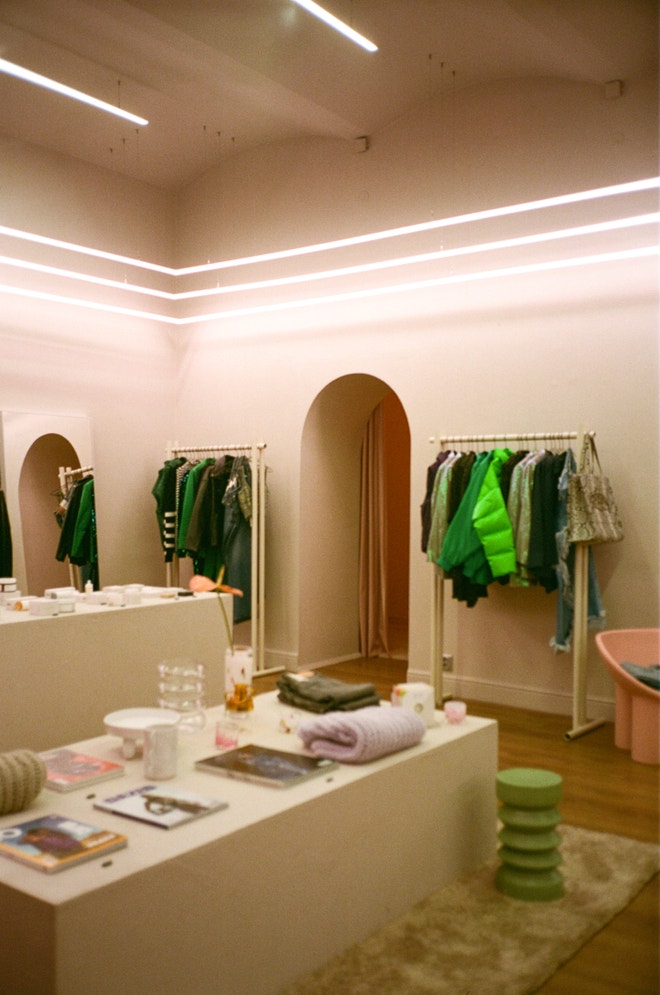 VIA STORE