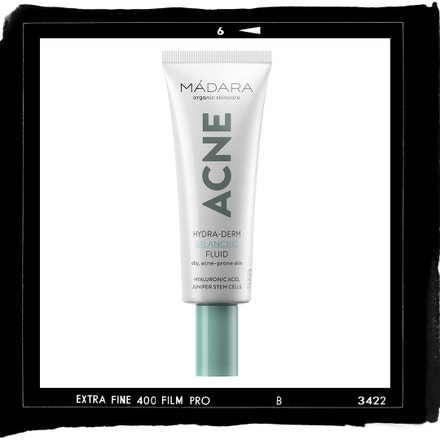 Hydratační fluid Acne Hydra-Derm, MÁDARA, prodává IMK Organics, 649 Kč