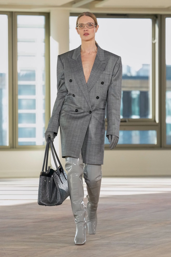 Kolekce podzim-zima 2025/2026, STELLA MCCARTNEY