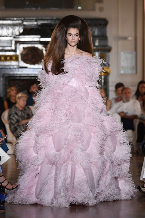 Kaia Gerber, Valentino Haute Couture, podzim - zima 2018/2019