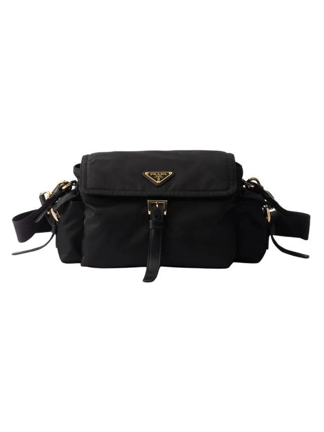 Kabelka Explore z Re-Nylonu s patinou, PRADA, 1 880 €