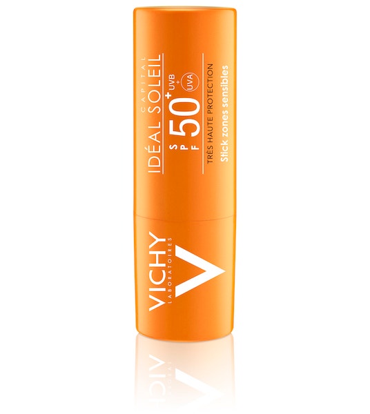 Ochranná tyčinka Idéal Soleil SPF 50+ na citlivé partie a rty, VICHY, prodává My Dermacenter, 379 Kč