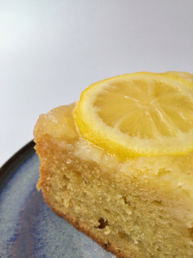 Obrácený citronový koláč