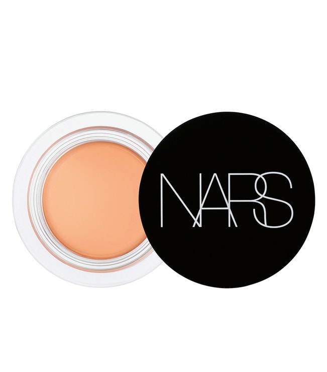 Rozjasňující concealer Radiant Creamy Concealer, NARS, 786 Kč