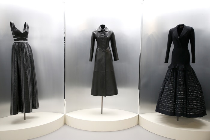 Výstava Azzedine Alaïa: Je Suis Couturier v Azzedine Alaïa Gallery v Paříži