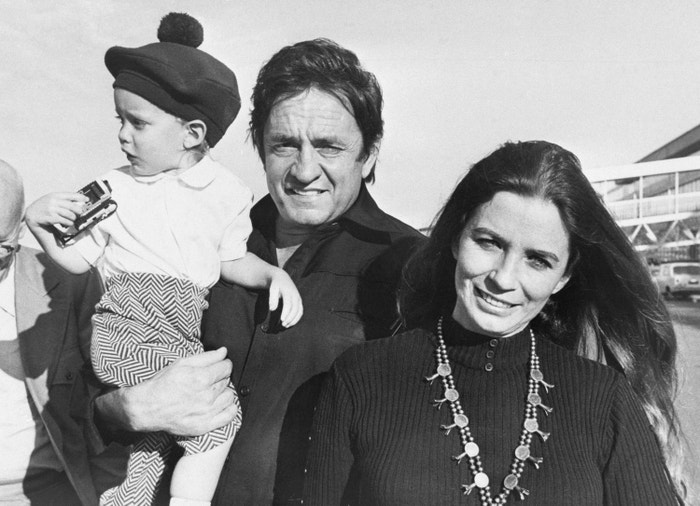 Johnny Cash, June Carter a jejich syn John, 1971