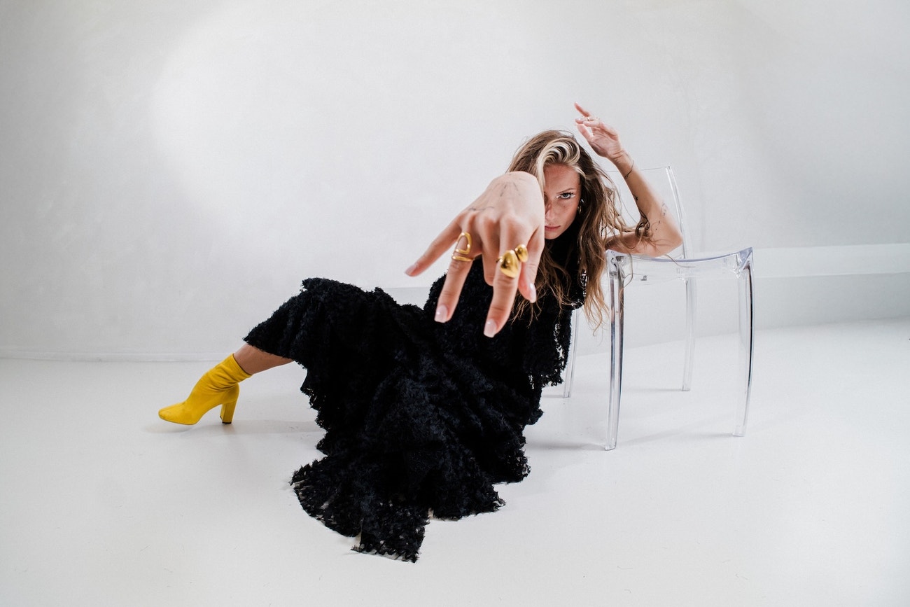 Šaty, KARL LAGERFELD, 14 990 Kč