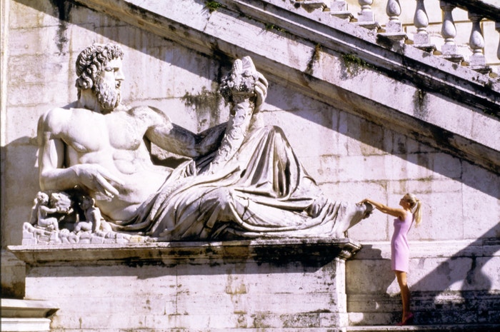 Claudia Schiffer zachycená Arthurem Elgortem v roce 1994