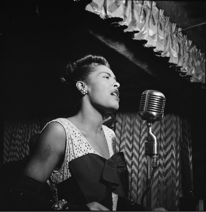 Billie Holiday: Z otrokářské rodiny přes vyprodané desky až po drogové dno