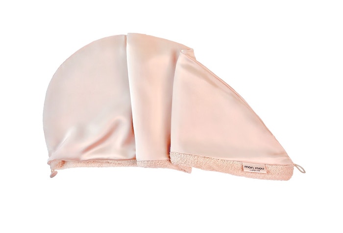 Oboustranný turban na vlasy z hedvábí a froté, MON MOU, 44 €