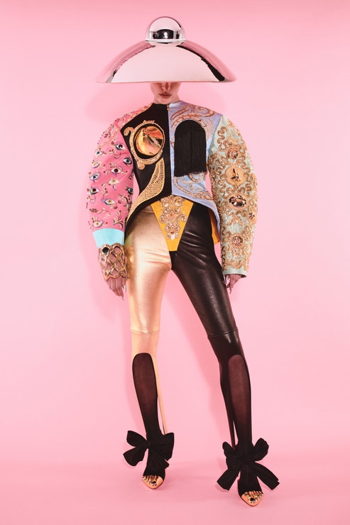 Schiaparelli Haute Couture podzim - zima 2021/2022