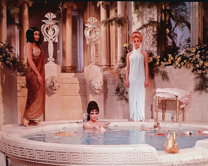 Elizabeth Taylor ve filmu 'Cleopatra,'