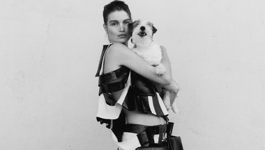 VOGUE editorial: Devatery šaty. Desatero designérů. Devět set čtyřicet dva tisíc korun