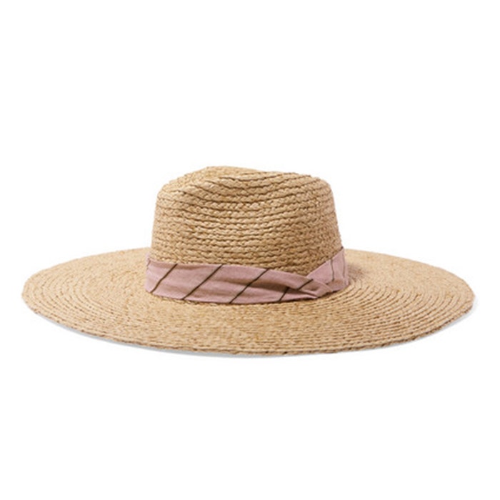 Slaměný klobouk se stuhou, rag & bone, prodává Net-a-Porter, 245 € Autor: Archiv značky
