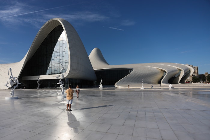 Aliyev Center v Baku, Zaha Hadid Architects