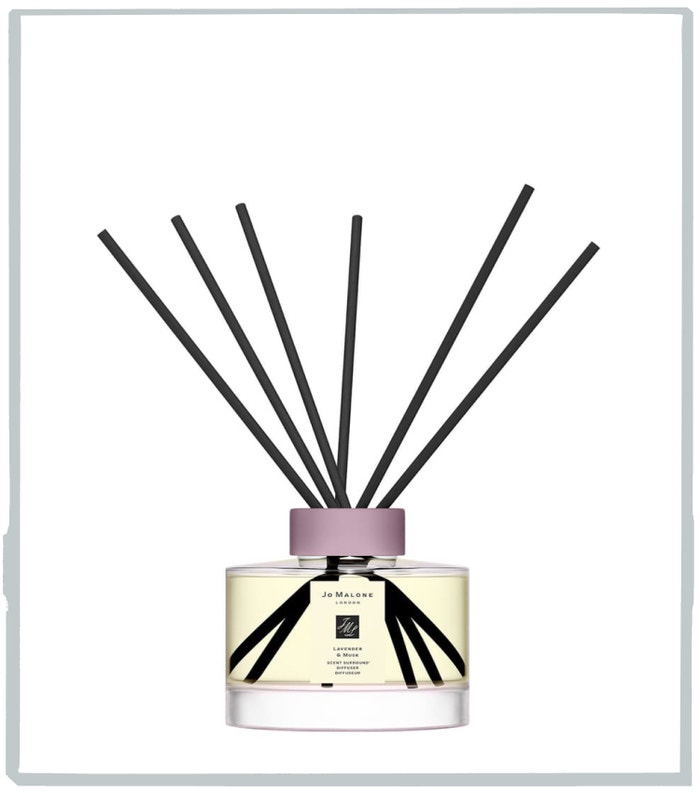 Difusér Lavender & Musk, JO MALONE LONDON, 1580 Kč Autor: Archiv značky