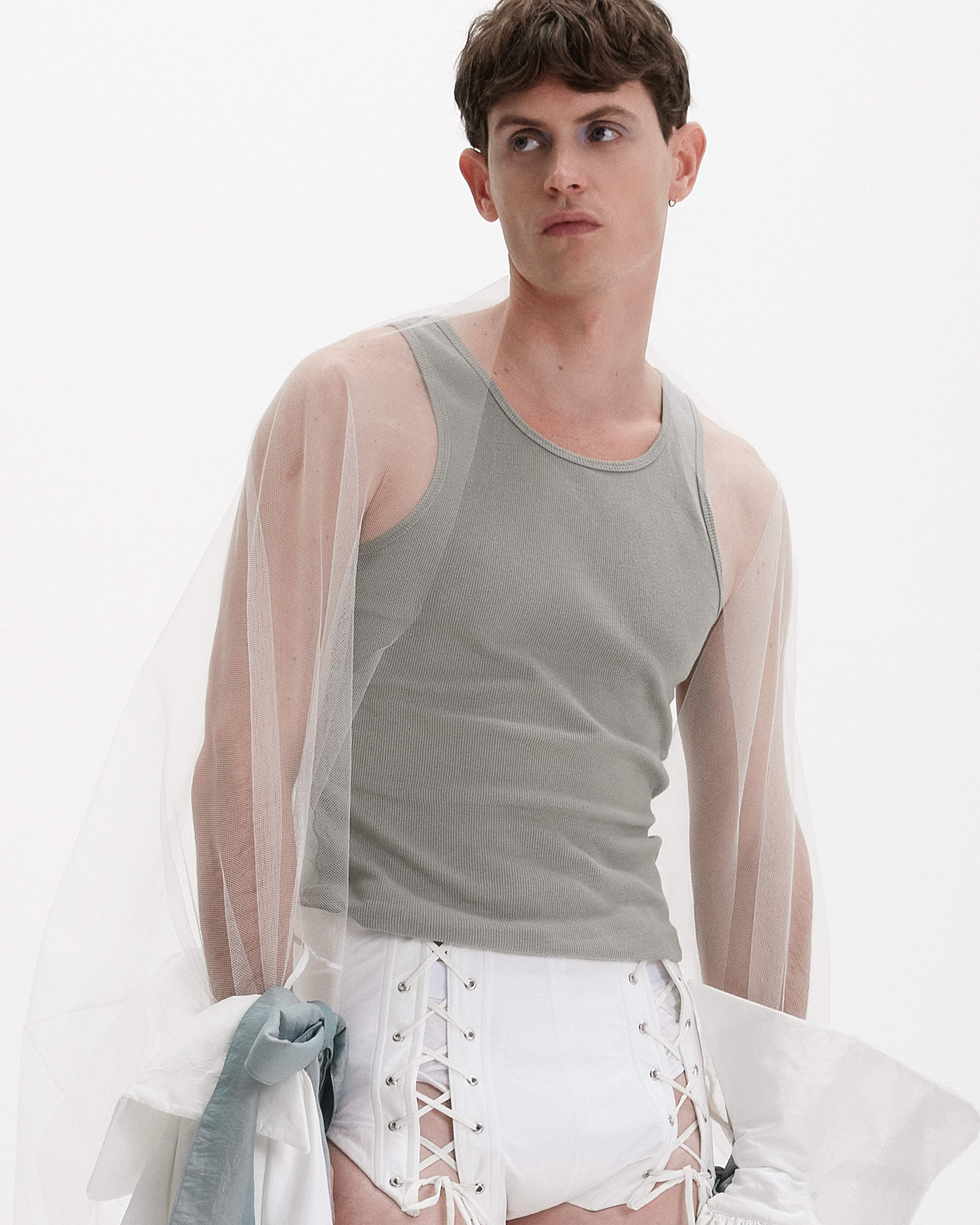 Autor: Alexander Bel