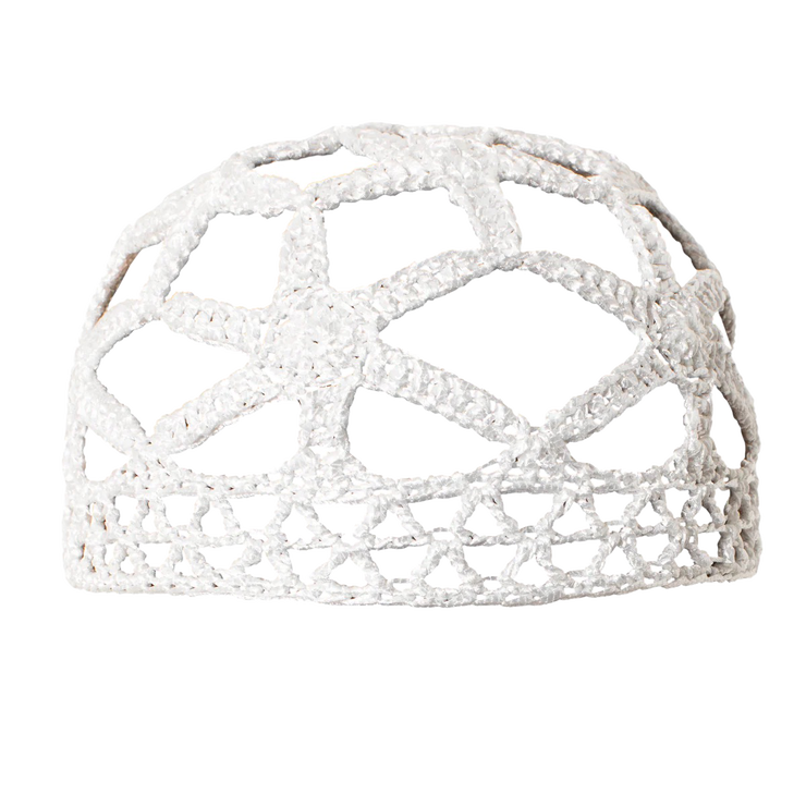 Háčkovaná skull čepice, PARDO HATS, 240 €