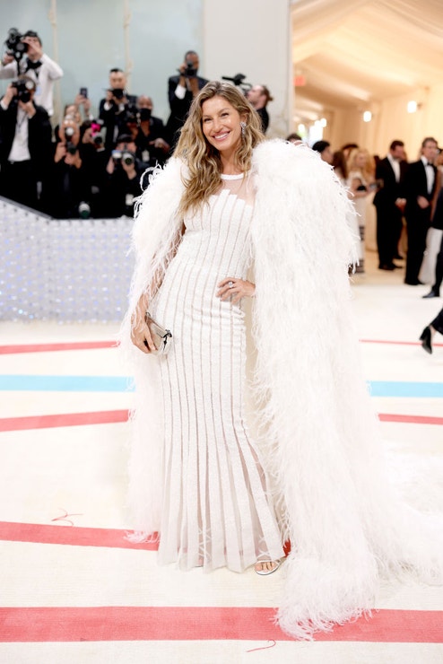 Gisele Bündchen v šatech Chanel na Met Gala 2023