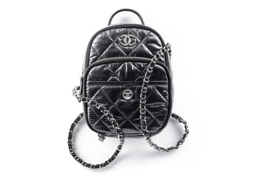 Nylonový batoh z kolekce Chanel Coco Neige 2023/2024