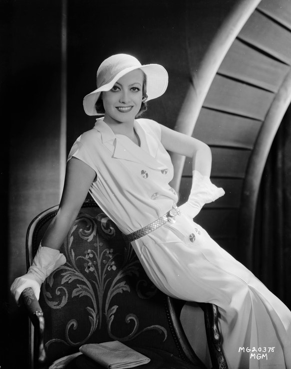 Joan Crawford, 1932