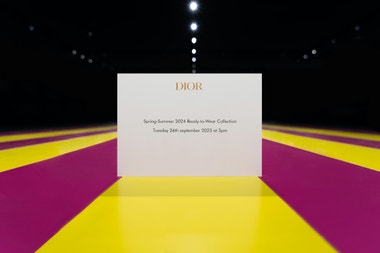 Živě z Paříže: Dior jaro-léto 2024