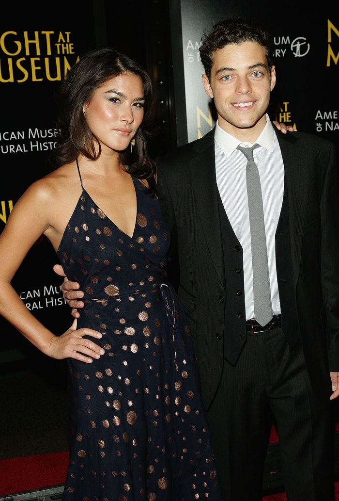 Mizuo Peck a Rami Malek na premiéře filmu Noc v muzeu, prosinec 2006       Autor: Evan Agostini/Getty Images
