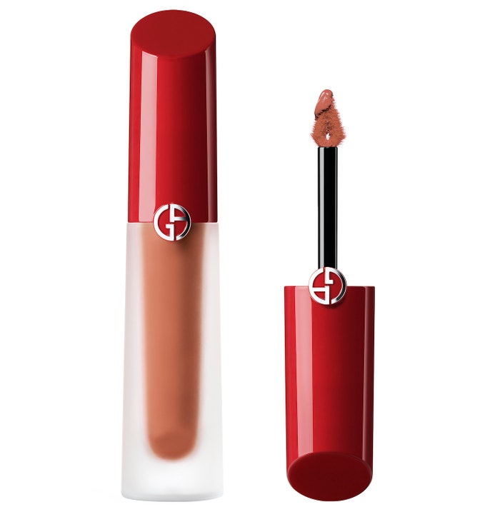 Tekutá rtěnka Lip Maestro Satin v odstínu 02, GIORGIO ARMANI, prodává Douglas, 1060 Kč