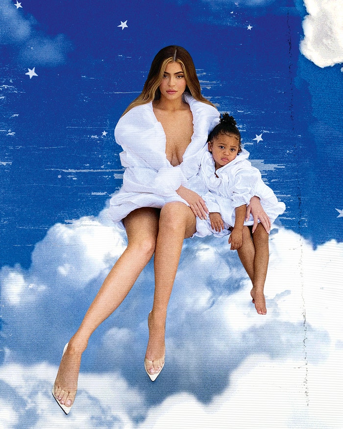 Kylie Jenner s dcerou Stormi pro Vogue CS, červenec/srpen 2020  Autor: Morelli Brothers