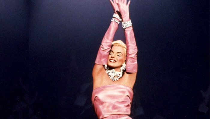 Marilyn Monroe ve snímku Páni mají radši blondýnky (Gentlemen Prefer Blondes/1953).
