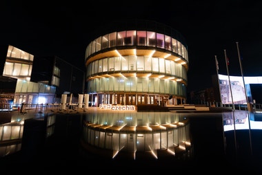 Český pavilon na EXPO 2025 v Ósace ukazuje sílu designu, krásu českého skla a rozmanitost kultury