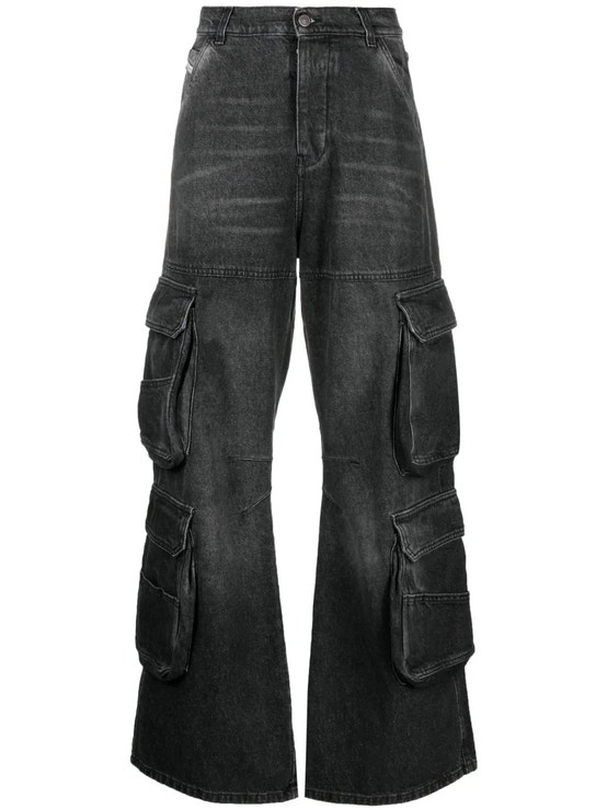 Kapsáče D-side cargo, DIESEL, 325 €