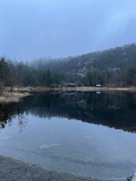 Jezero na hoře Fløyen