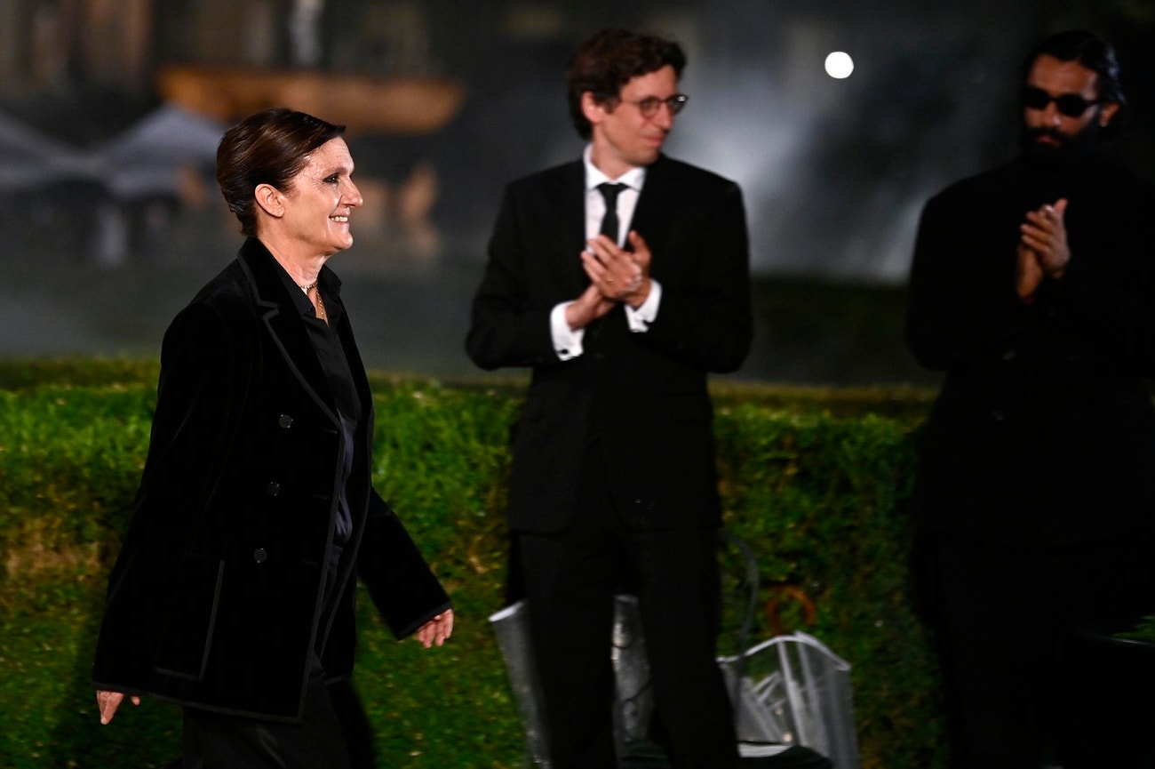 Maria Grazia Chiuri na přehlídce Dior Cruise 2026 v Římě, 27. května 2025