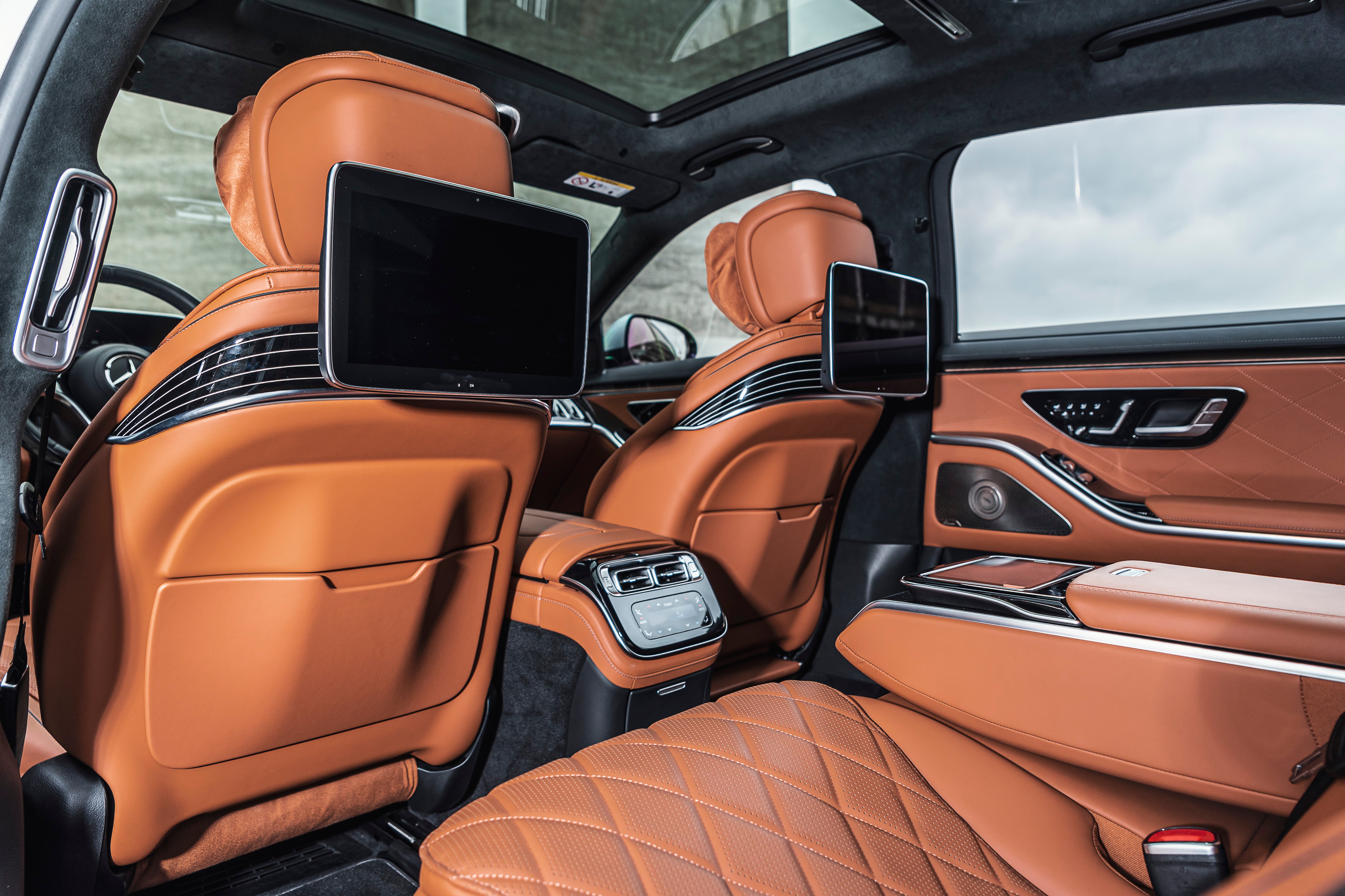 Autor: Mercedes-Benz Autor: Mercedes-Benz