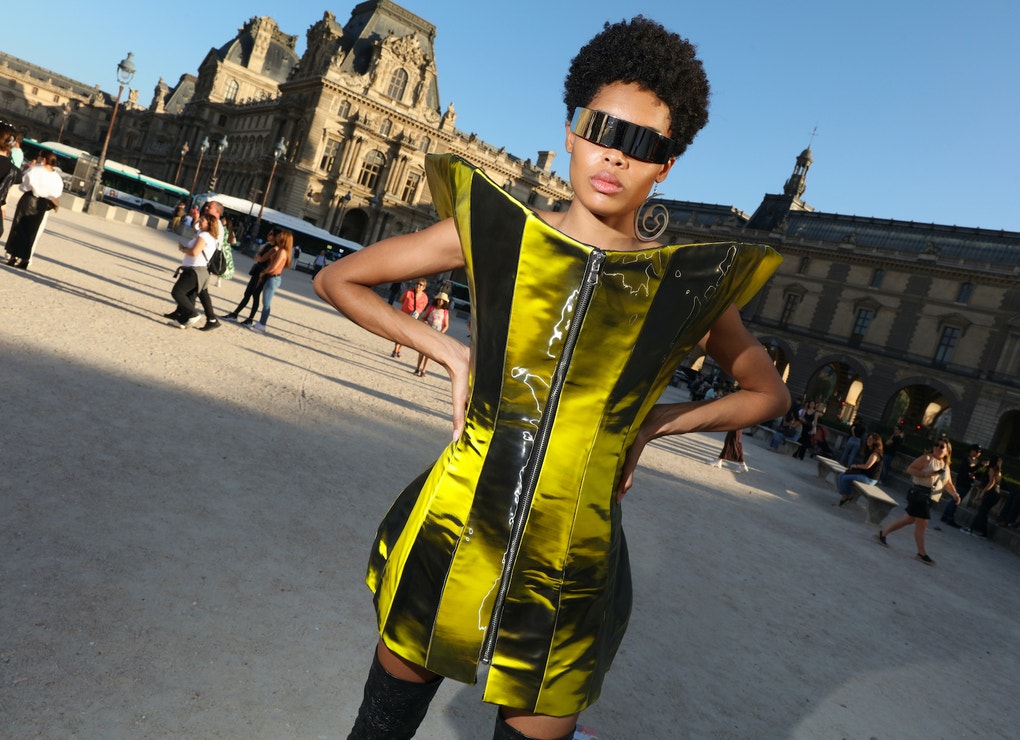Paris fashion week jaro - léto 2024, říjen 2023