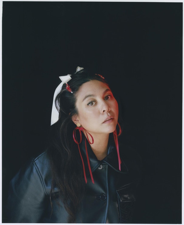 Novou haute couture kolekci Gaultier Paris navrhne Simone Rocha